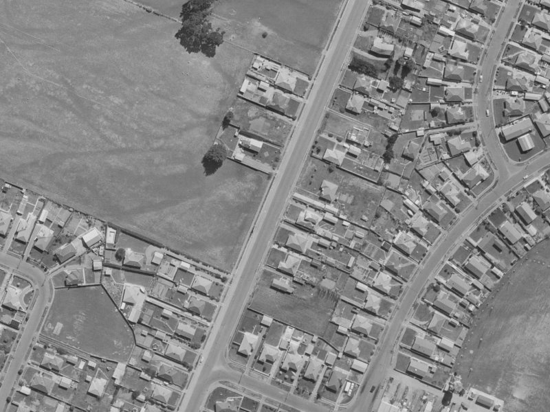 76D 76D from the air, 1970-1974