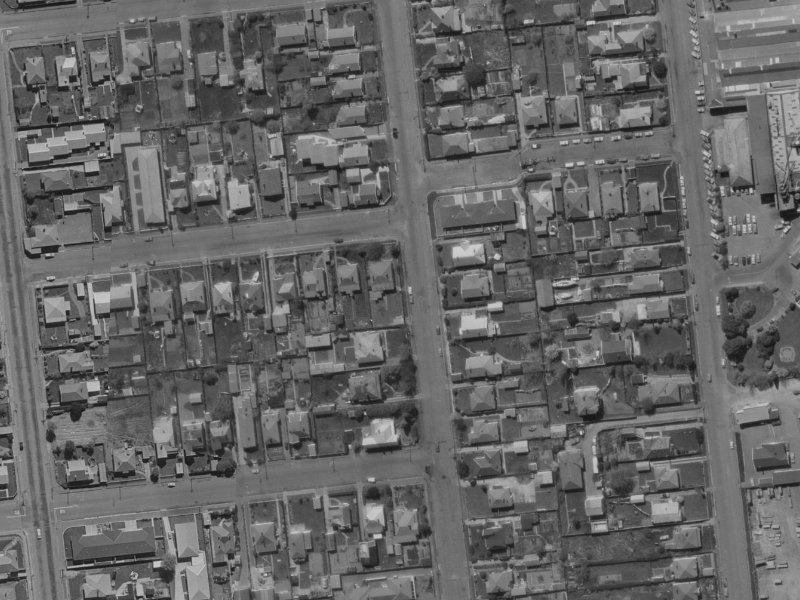 41 Picton Avenue from the air, 1970-1974