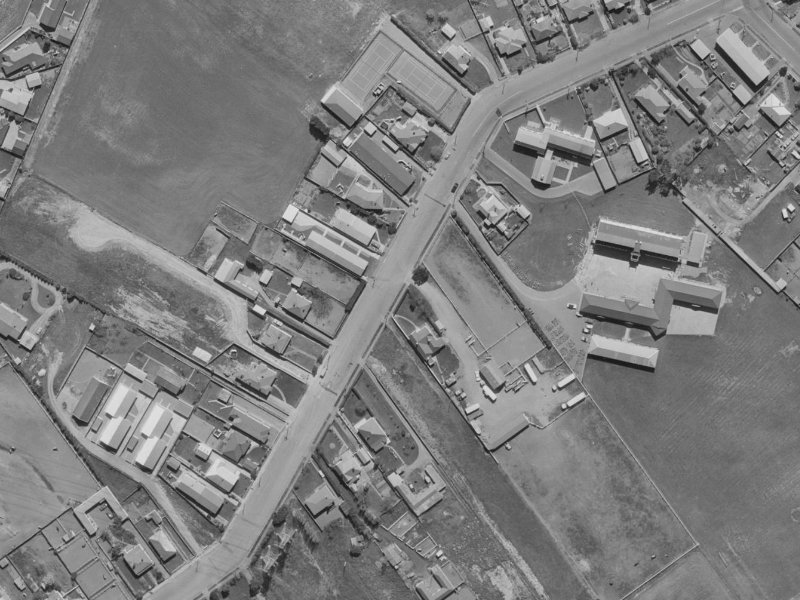 77 Middlepark Road from the air, 1970-1974