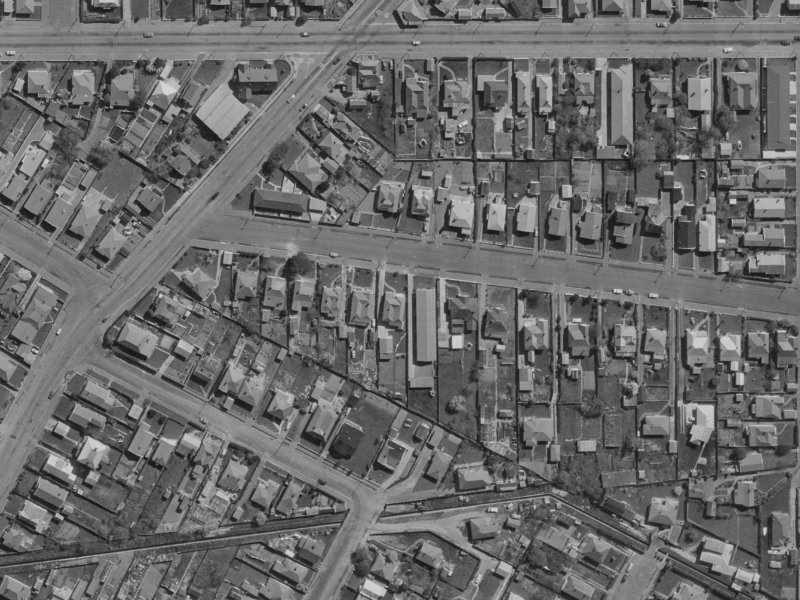 20 Wellington Street from the air, 1970-1974