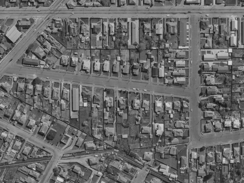 38 Wellington Street from the air, 1970-1974