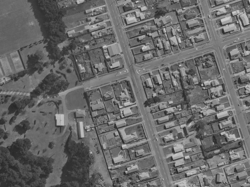 330 Estuary Road from the air, 1970-1974