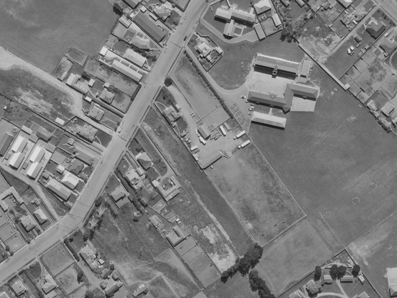 30 Takaro Avenue from the air, 1970-1974