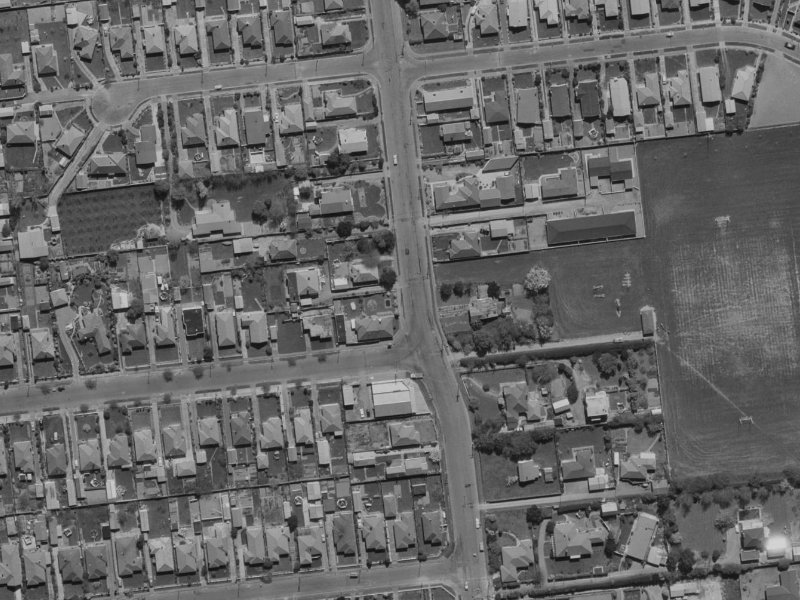 42 Middleton Road from the air, 1970-1974