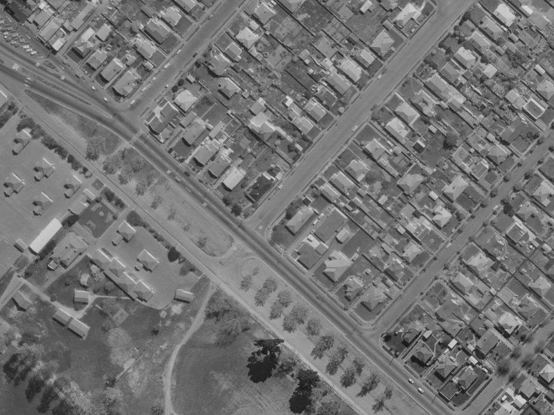 1 Chelsea Street from the air, 1970-1974