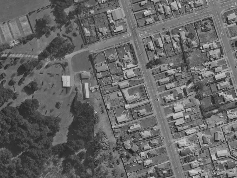 334A Estuary Road from the air, 1970-1974