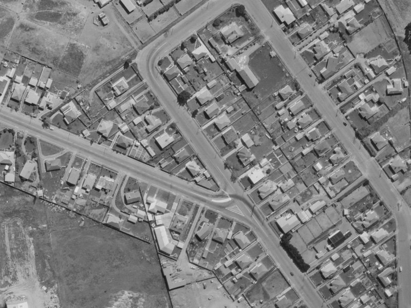 88 Racecourse Road from the air, 1970-1974