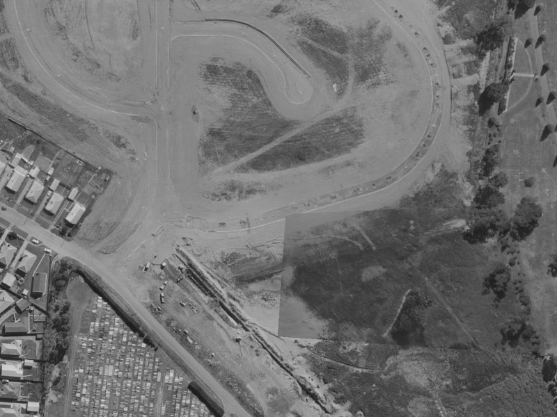 12 Kawau Crescent from the air, 1970-1974