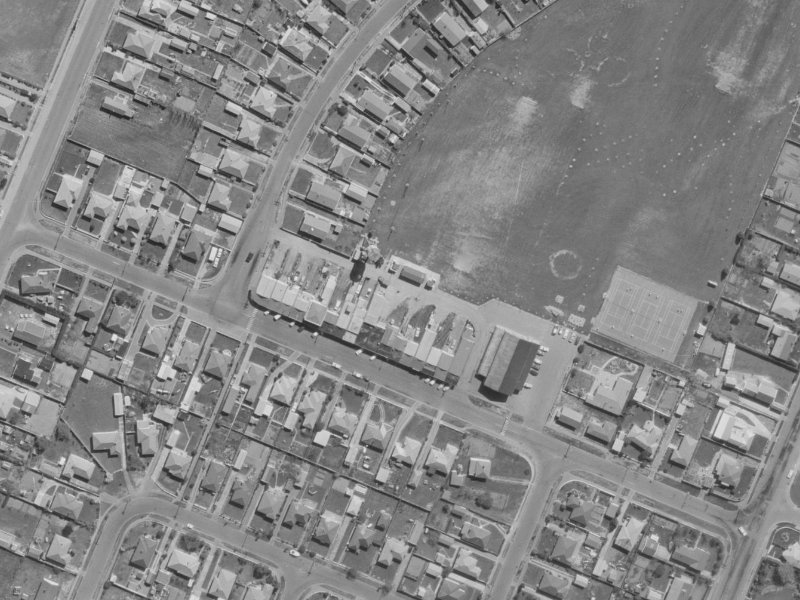 30 Wycola Avenue from the air, 1970-1974