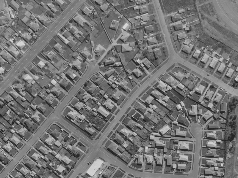 McGregors Road from the air, 1970-1974