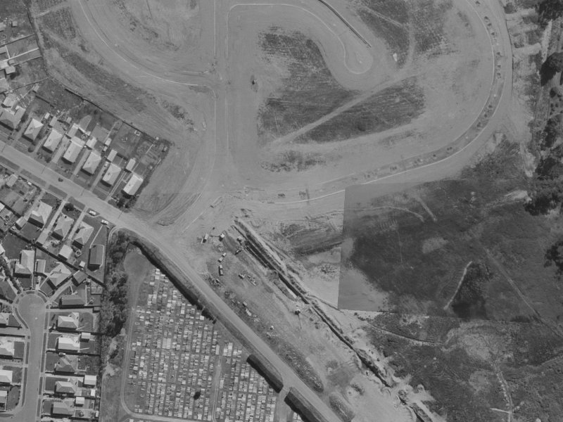 3E Kawau Crescent from the air, 1970-1974