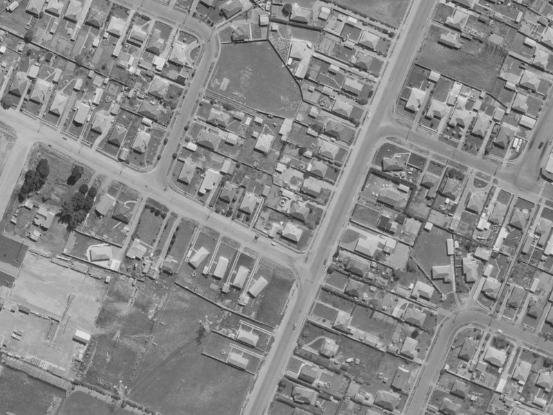 69 Gilberthorpes Road from the air, 1970-1974