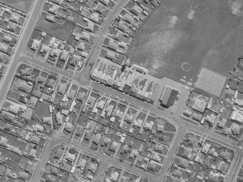 34 Wycola Avenue from the air, 1970-1974