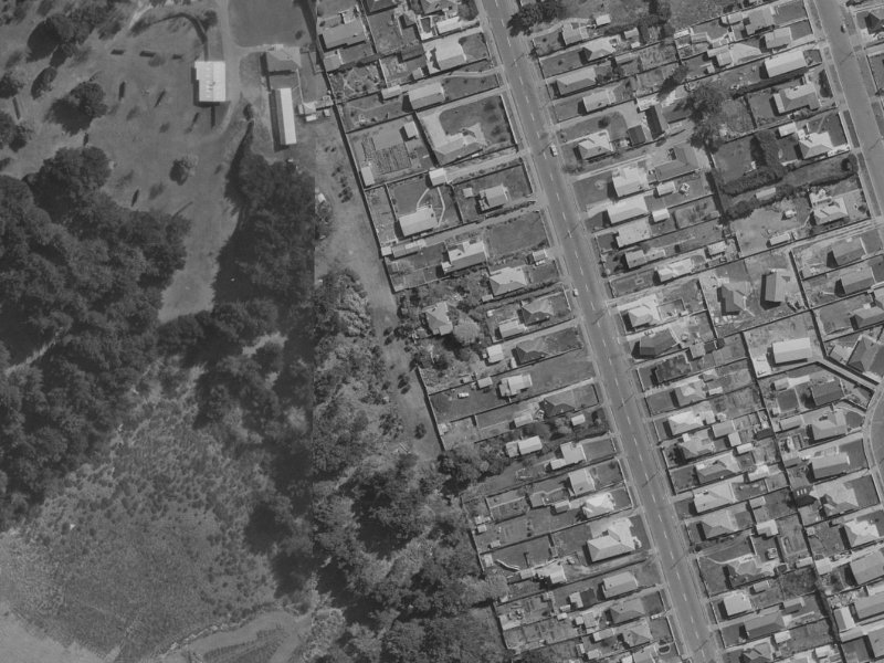 356 Estuary Road from the air, 1970-1974