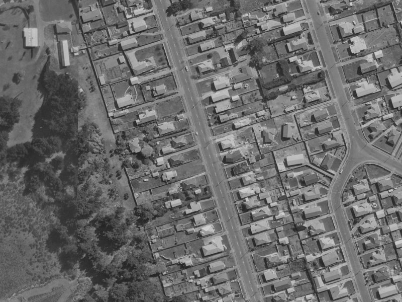 360 Estuary Road from the air, 1970-1974