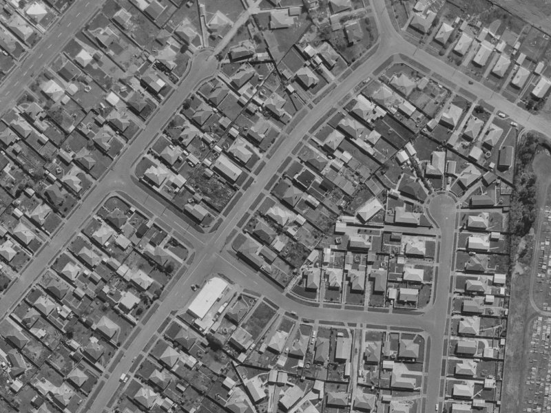 32B McGregors Road from the air, 1970-1974