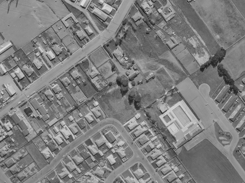 3 Takaro Avenue from the air, 1970-1974