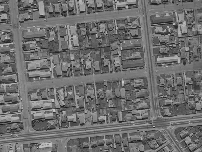 37 Lyndon Street from the air, 1970-1974
