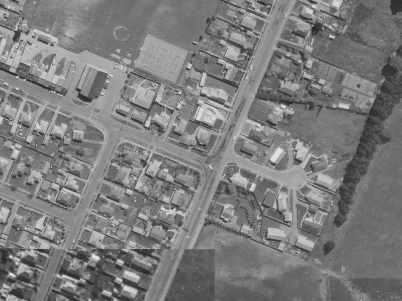 2 Wycola Avenue from the air, 1970-1974