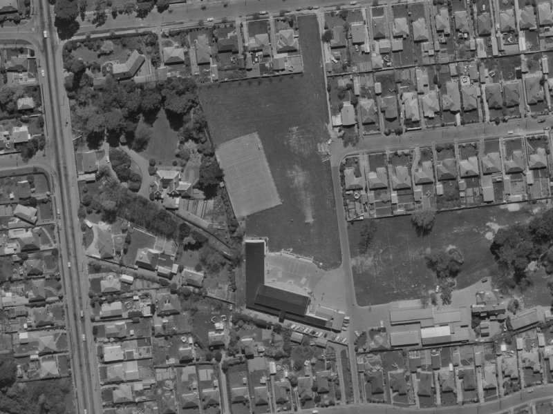 50 Acacia Avenue from the air, 1970-1974