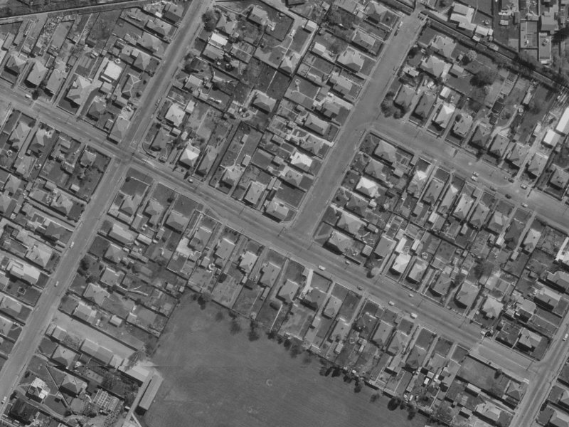 1 Glasgow Street from the air, 1970-1974