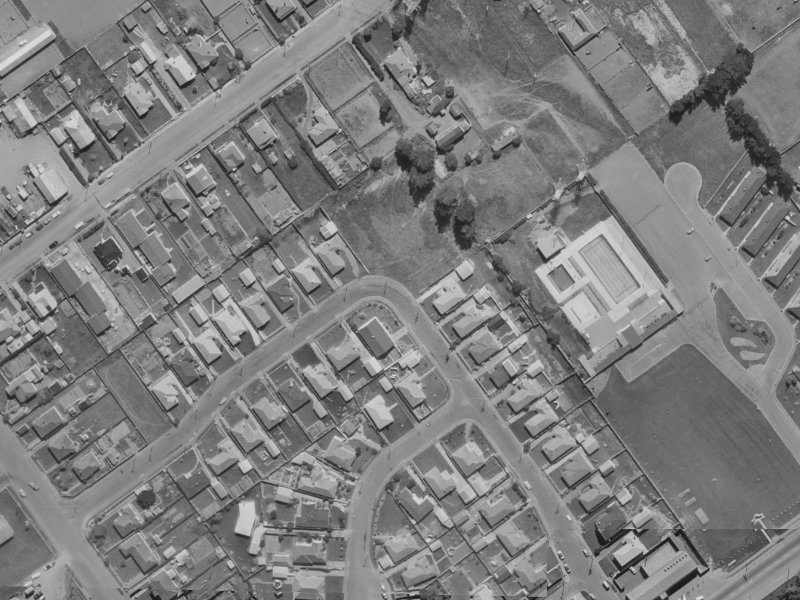 15 Greenhurst Street from the air, 1970-1974