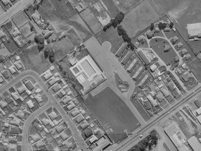 21 Weaver Place from the air, 1970-1974