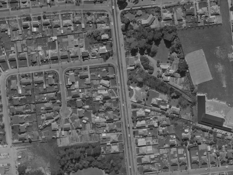 60 Hansons Lane from the air, 1970-1974