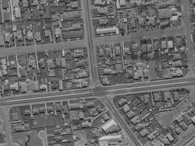 110-108 Clarence Street from the air, 1970-1974