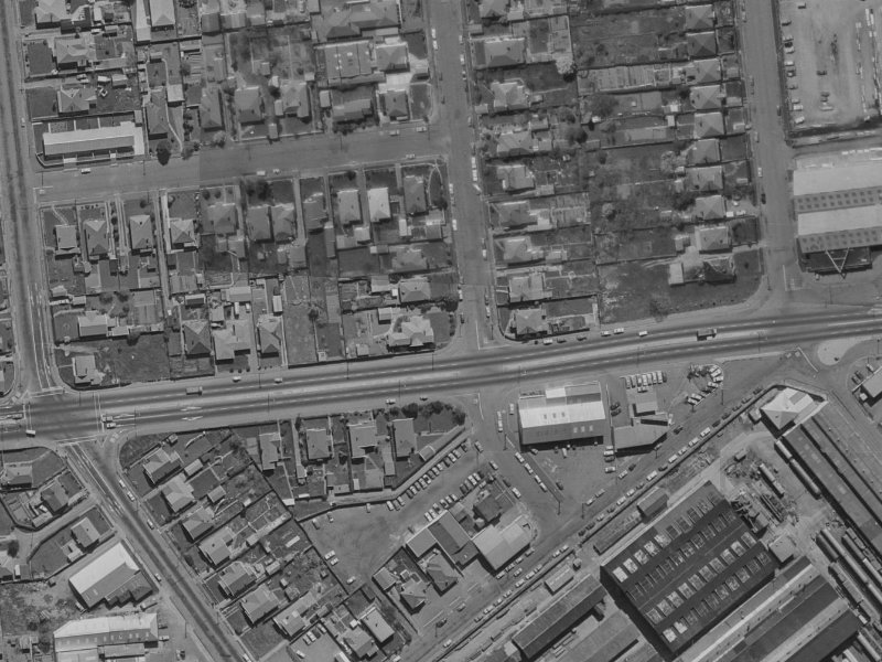 15 Picton Avenue from the air, 1970-1974