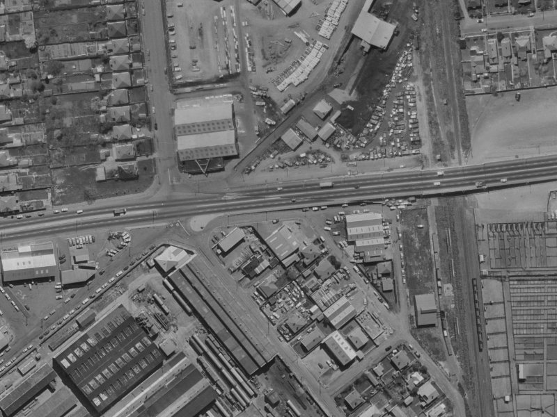 33 Tyne Street from the air, 1970-1974