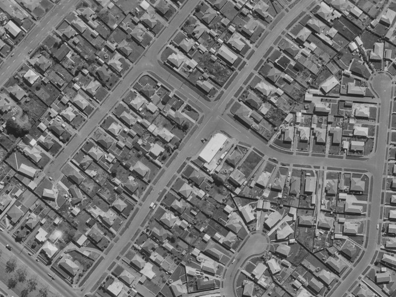 24 McGregors Road from the air, 1970-1974