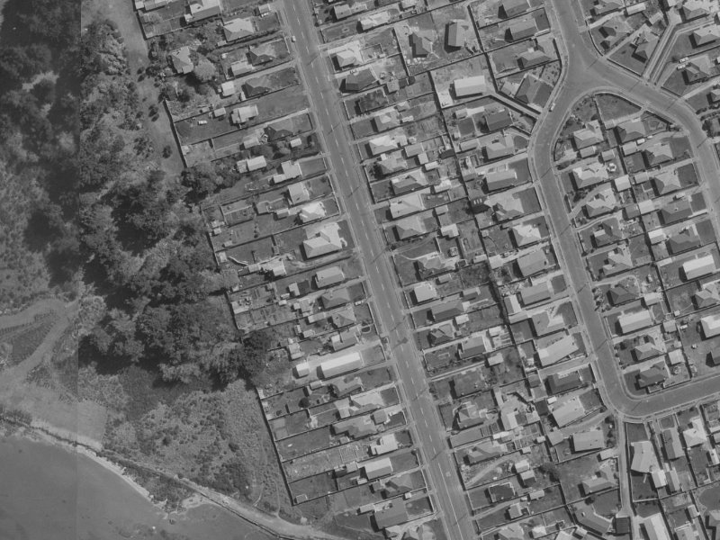 380 Estuary Road from the air, 1970-1974