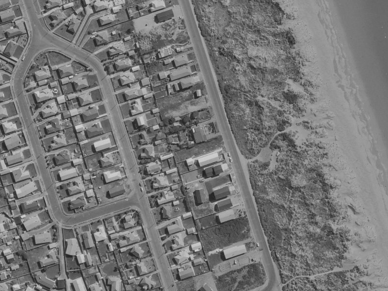 527 Marine Parade from the air, 1970-1974