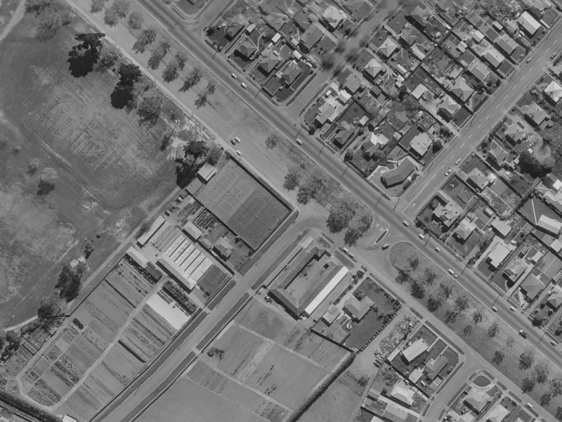 322-324 Linwood Avenue from the air, 1970-1974