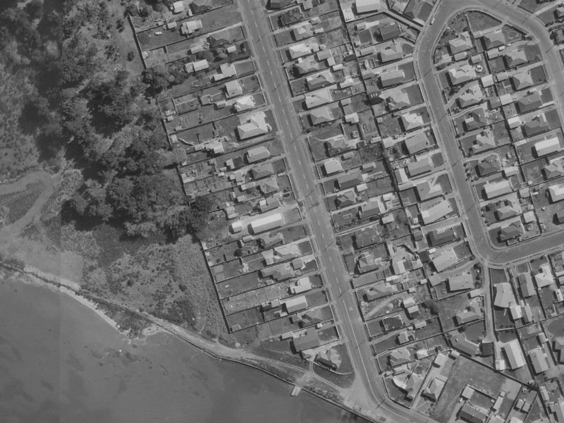 388 Estuary Road from the air, 1970-1974