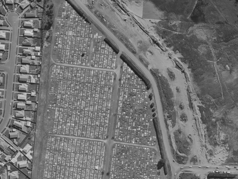 8 Keighleys Road from the air, 1970-1974