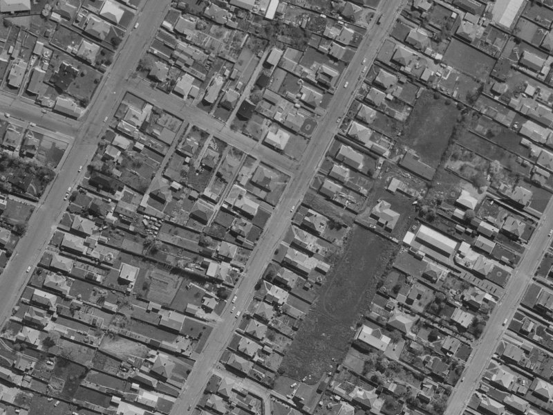 70A Olliviers Road from the air, 1970-1974