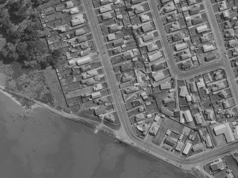 399 Estuary Road from the air, 1970-1974
