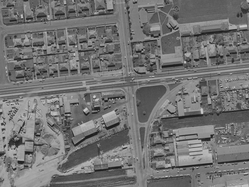 23-25 Matipo Street from the air, 1970-1974