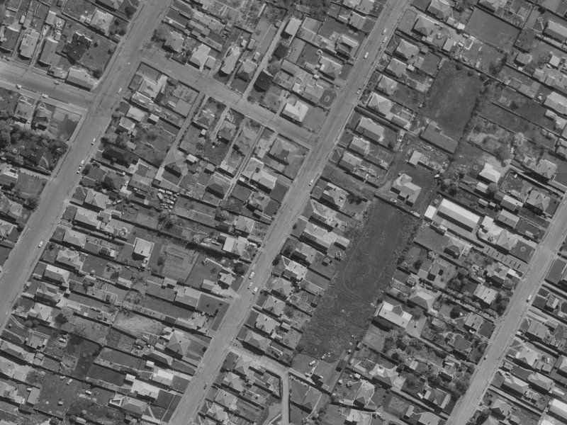 67 Olliviers Road from the air, 1970-1974