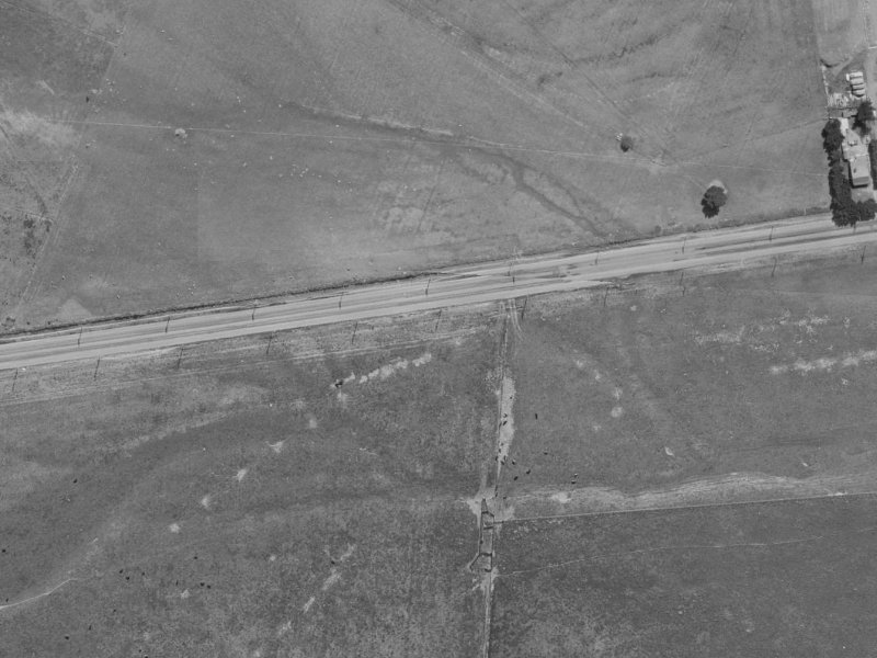 1/79 Waterloo Road from the air, 1970-1974