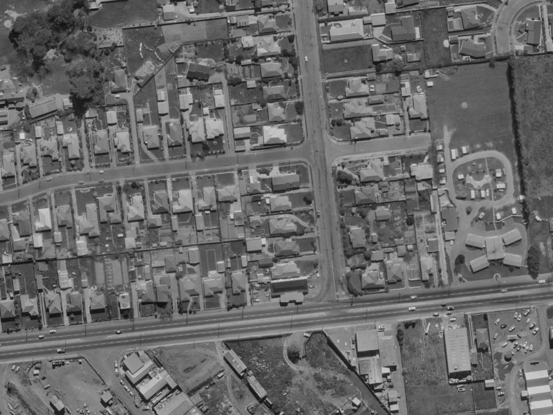 92 Middleton Road from the air, 1970-1974