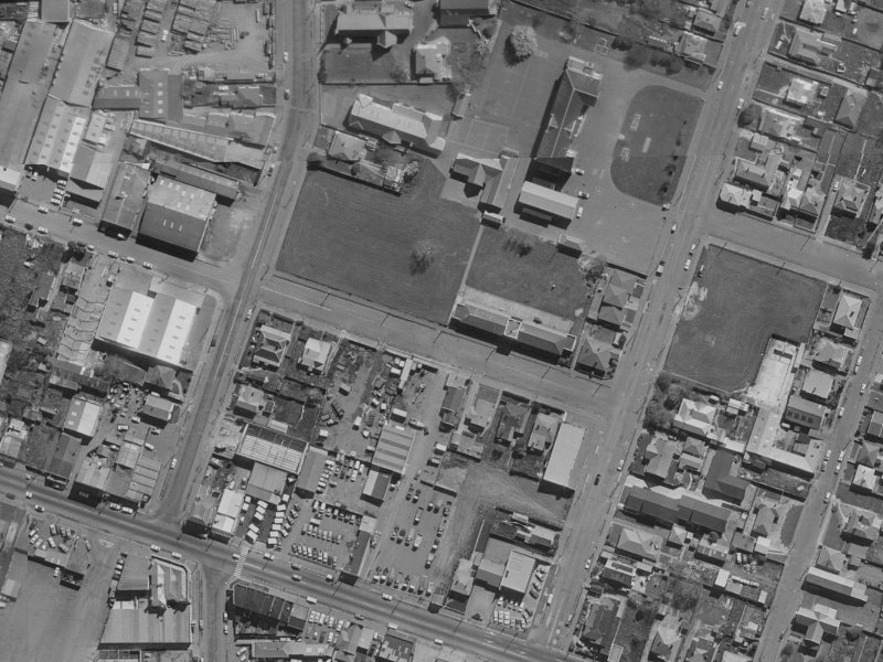 18 Hill View Road from the air, 1970-1974