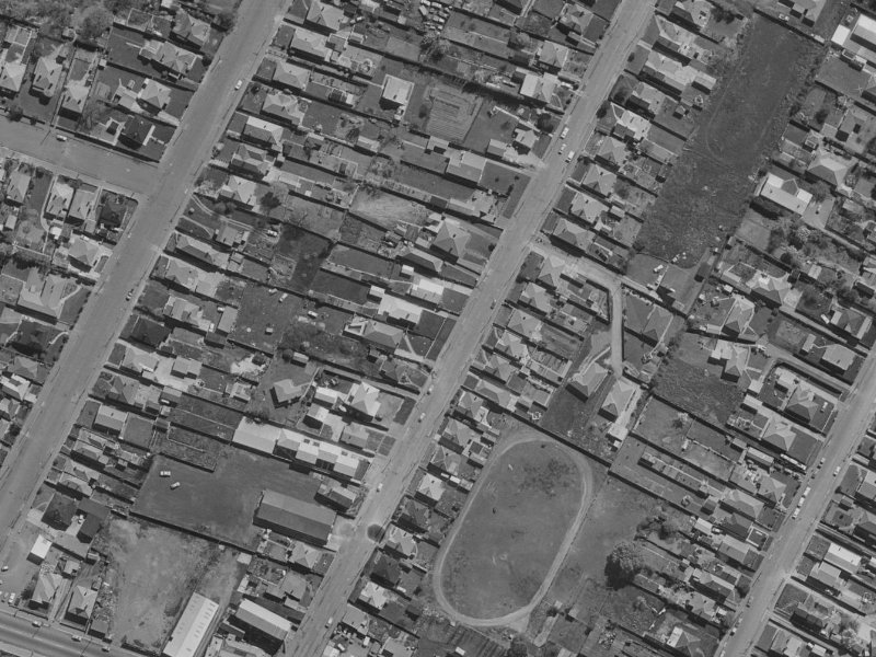 37 Olliviers Road from the air, 1970-1974