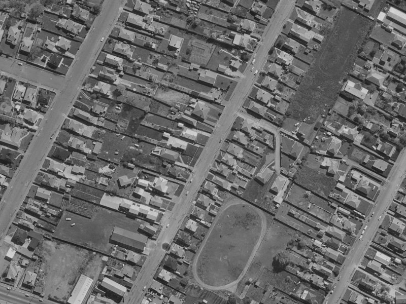 35 Olliviers Road from the air, 1970-1974