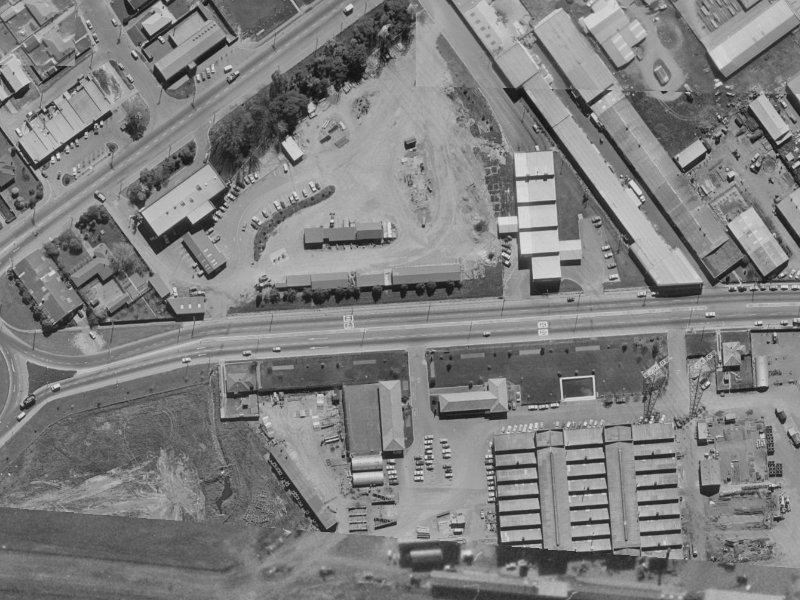 538-552 Blenheim Road from the air, 1970-1974