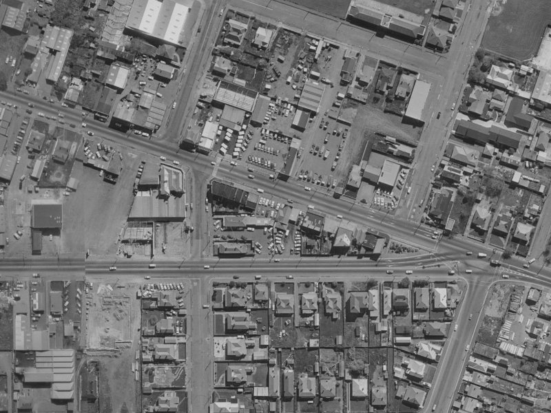 196 Ferry Road from the air, 1970-1974