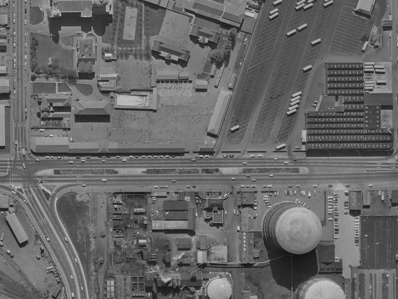 391 Moorhouse Avenue from the air, 1970-1974