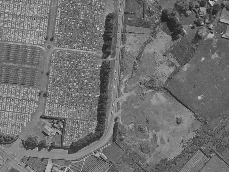 1/65 Keighleys Road from the air, 1970-1974